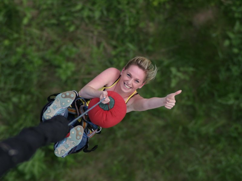 Bungee jumping z mostu - Obrázek 3