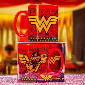 Wonder Woman Komiksový hrnek 320 ml