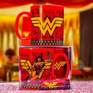 Wonder Woman Komiksový hrnek 320 ml