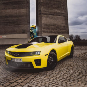 Jízda v Chevrolet Camaro (Bumblebee)