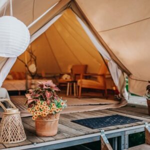 Glamping v lese pro dva