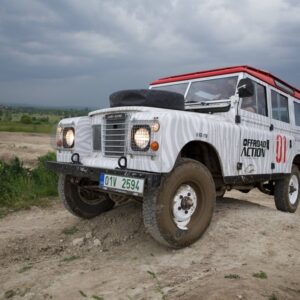 Land Rover offroad