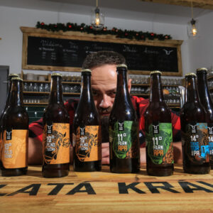 Domácí degustace piva s pivovarem Zlatá Kráva - balíček "Pivní speciály " + bedna 6 druhů piva