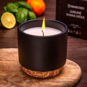 Elegantní vonná svíčka se sójovým voskem a intenzivní vůní - Lime Basil & Mandarine 400 g