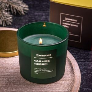 Luxusní vonná svíčka s prémiovou vůní - Cedar & Pine 200 g