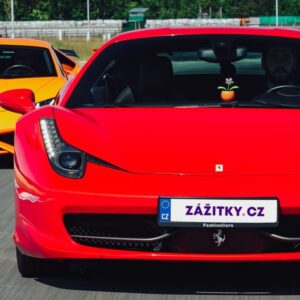Lamborghini Huracán vs. Ferrari 458 Italia