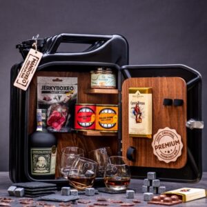 Manboxeo bar Khaki s Bourbonem
