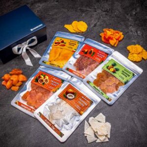 Giftboxeo dárkový box (royal blue) - Plné sušeného ovoce
