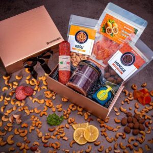 Giftboxeo dárkový box (rose gold) - Plné delikates