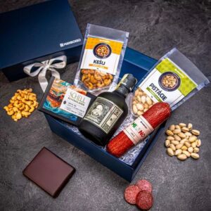 Giftboxeo dárkový box (royal blue) - S rumem Diplomatico