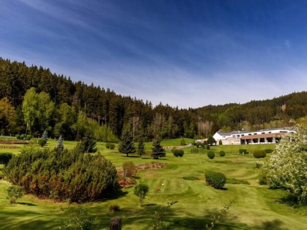 Golf & wellness pobyt ve 4* golfovém resortu