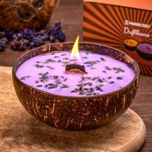 Kokosová svíčka s dřevěným praskajícím knotem a intenzivní vůní - Lavender 300 g