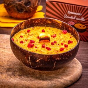 Kokosová svíčka s dřevěným praskajícím knotem a intenzivní vůní - Mango 300 g