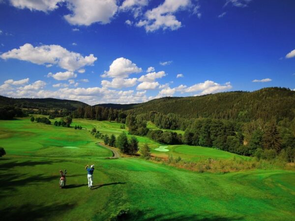 Pobyt pro golfistu a jeho doprovod v Karlových Varech