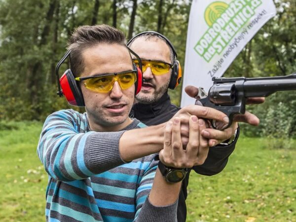 Zážitková střelba: Průřez arzenálem - 17 zbraní