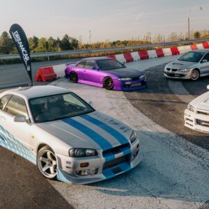 Jízda nebo drift na polygonu v japonských legendách