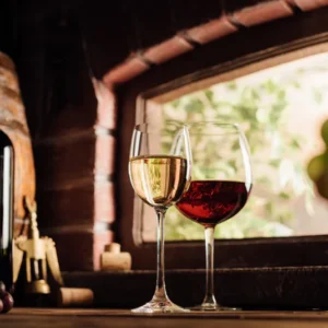 Domácí degustace vín - Víkendový balíček + bedna šesti druhů vína