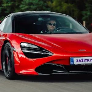 Jízda v McLarenu 675 LT