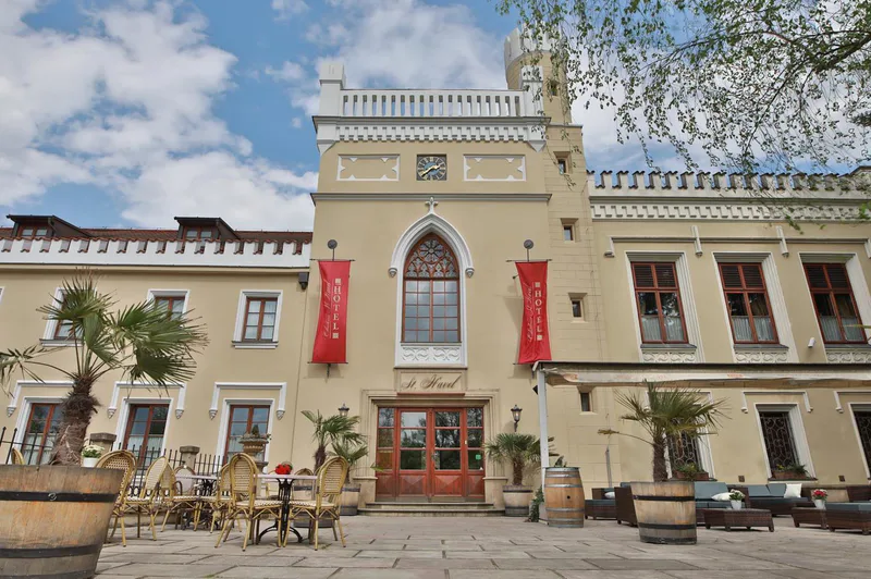 Luxusní večeře na zámku Chateau St. Havel - Obrázek 2