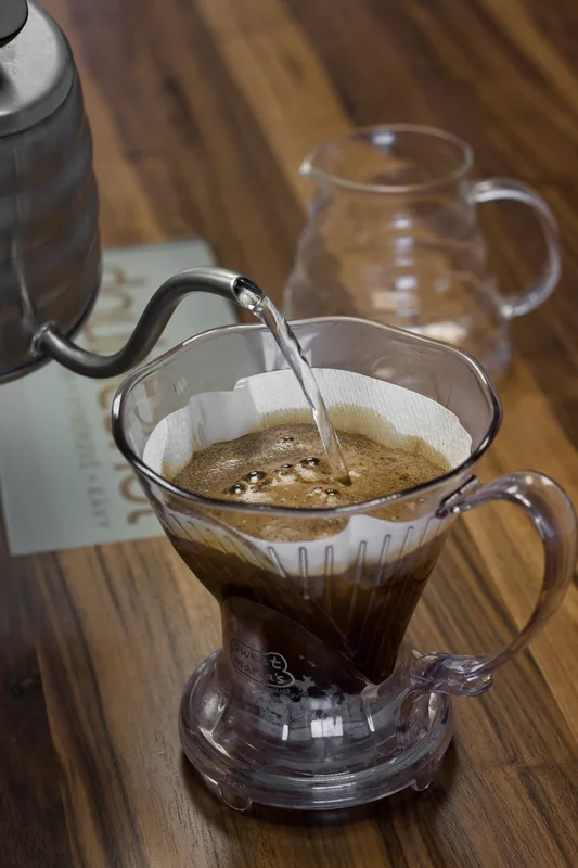 Online kurz přípravy kávy s pražírnou DOUBLESHOT + 5 druhů špičkové kávy + sada na přípravu kávy + kvalitní mlýnek - Obrázek 3