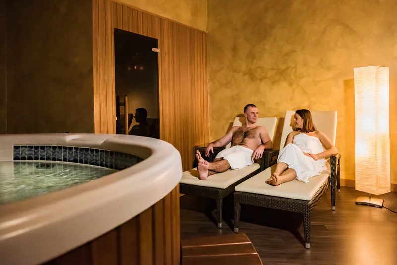 Partnerský relaxační rituál se vstupem do saunového světa - Obrázek 3