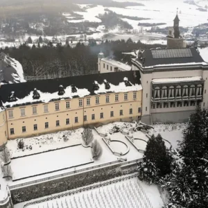 Zimní zámecká romantika s polopenzí a unikátním wellness